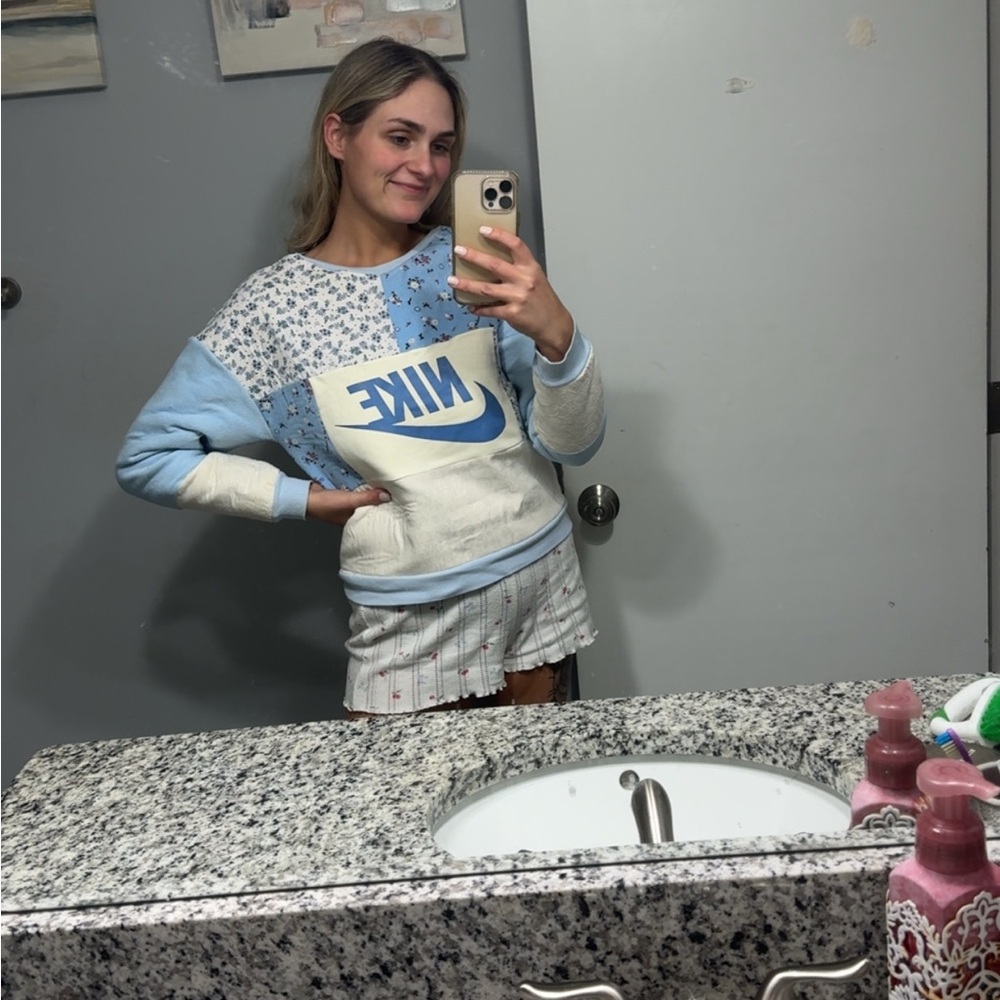 Nike Light Blue and White Logo Sweatshirt